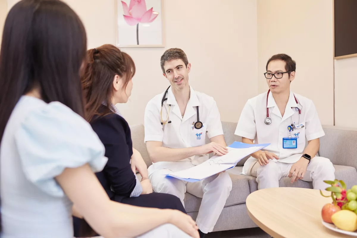 Khám Sức Khỏe Đi Mỹ: Quy Trình, Lý Do Và Kinh Nghiệm Cần Biết